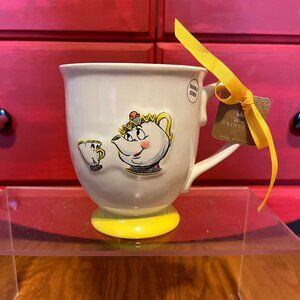 NWT Rae Dunn Mrs. Potts Chip Be Our Guest! Disney Beauty and the Beast mug 22 oz